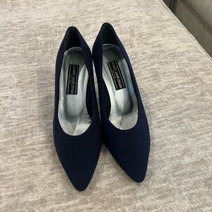 stuart weitzman heels